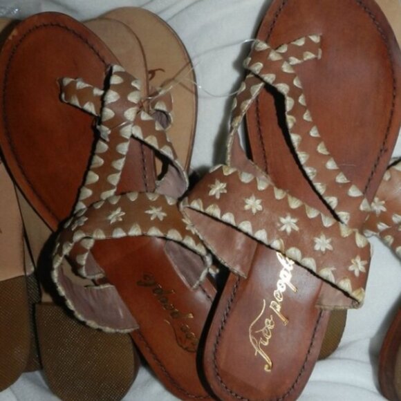 Free People Bella Caia Crochet Sandal 8.5 HOST PICK🎈🎉🥳BNIB🆕FAST SHIPPED⚡🚚 - Picture 3 of 16